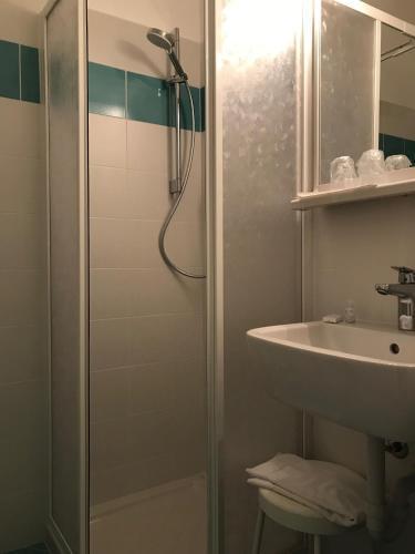 Robinia Hotel