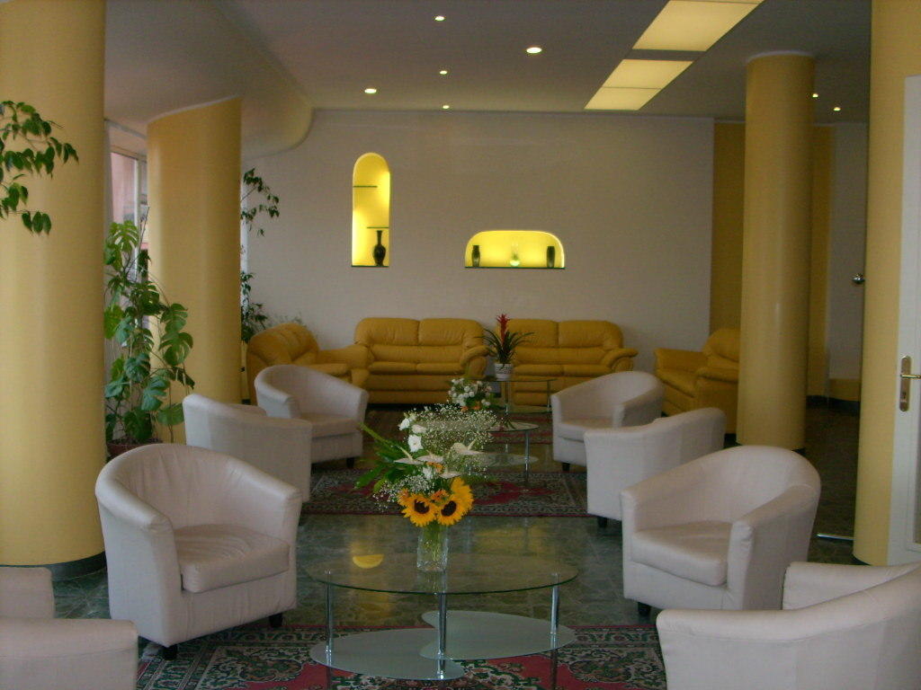 Robinia 3* Imperia